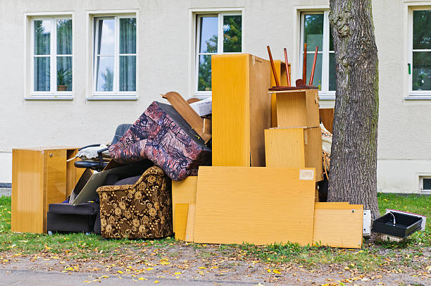 Best Yard Waste Removal  in Wolcott, IN